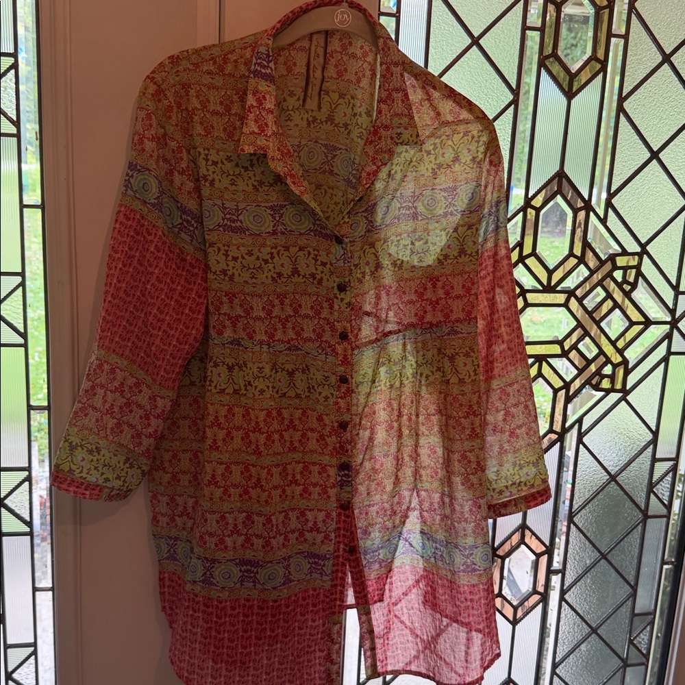 Aratta Multicolor Red and Green Sheer Button-Down Shirt 8 button front NWOT